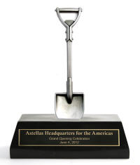 Stock Metal Shovel Awards High Quality Detailed 3D Logo
